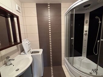 KOMPLETNE REKONŠTRUOVANÝ 2 IZBOVÝ BYT, 68m2, S. JURKOVIČA, S - 8