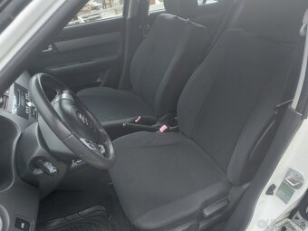 Suzuki Swift 1.3 automat - 8