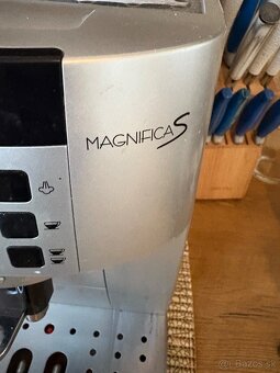 Kavovar Delonghi - 8