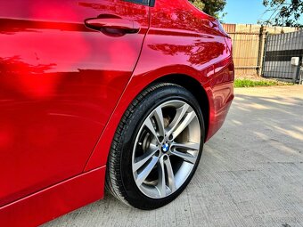 BMW F30 320d xdrive Sport Line - 8