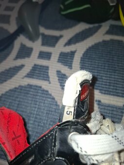 Hokejové korčule Bauer vapor x3.7, veľkosť-5 - 8