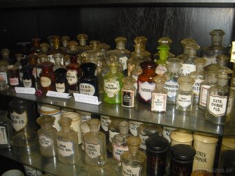 Predam zbierka starozitna lekarenska nadoba, flaska... - 8