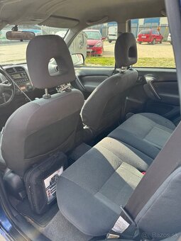 Toyota rav4 2.0 d4d - 8