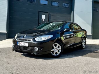 Renault Fluence 1.6 - 8