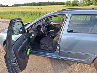 Predám Škoda Octavia Combi 2.0 TDI CR DPF Elegance - 8