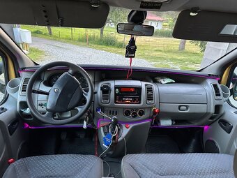 Renault trafic 2.0 dci 2008 - 8