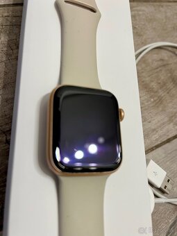 Predám Apple Watch Series 6 – 44 mm Gold - 8