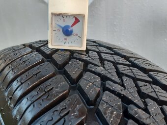 Zimné komplety 195/65 r15 + disky 5x112 - 8