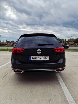 Volkswagen Passat Variant 2.0 TDI EVO Elegance DSG - 8