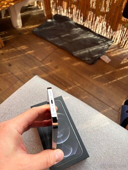 Iphone 12 Pro - 8