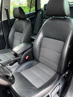 Škoda octavia COMBI 2.0TDi DSG Xenon - 8