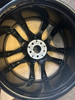 Sada MERCEDES GLE W167 GL GLE ML 63S AMG 21" - 8
