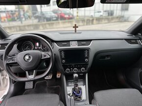 Škoda Octavia 2.0 TDI RS DSG - 8