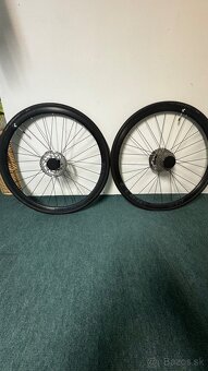 Damsky cestny bike Cube - 8