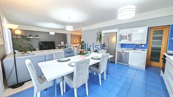 REZERVOVANÉ Rodinný dom s bazénom, letnou kuchyňou a vôňou d - 8