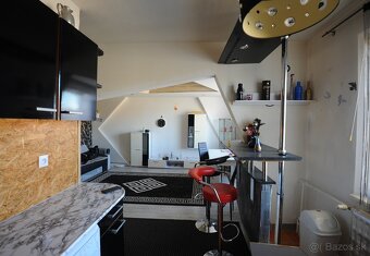 3 izbový byt s balkónom na PREDAJ - 8