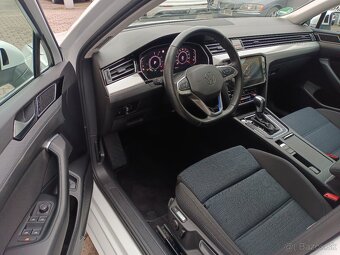 VW Passat B8 GTE Variant 1.4TSI 160kW DSG - záruka Autodraft - 8