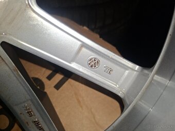 Monterey R18 VolkswagenB8 8.5 R line top stav - 8