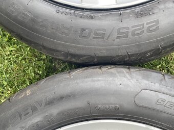 Skoda Orig.ALU Flash ENZO TRIFID R17 5x112 - 8