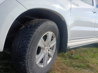 Toyota Hilux 2.5 D-4D MT - 8