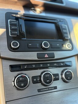 Volkswagen Passat B7, 1.6 TDi 77kw - 8