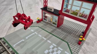 LEGO 4555 9V Train - Cargo Station - 8