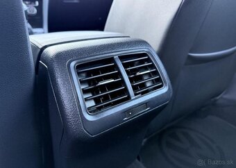 Volkswagen Golf VII 2.0TDi 110kW MAN Highline manuál 110 kw - 8