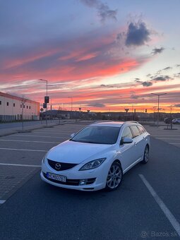 Mazda 6 - 8