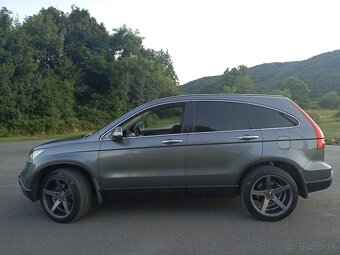 Honda CR-V 3 2.2 - 8