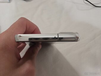 Samsung Galaxy S22 256 GB biely - 8