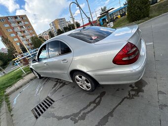 Mercedes benz w211 - 8