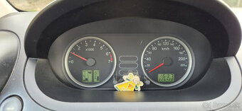 Ford Fiesta 1.4 benzín (59 kW) - 8