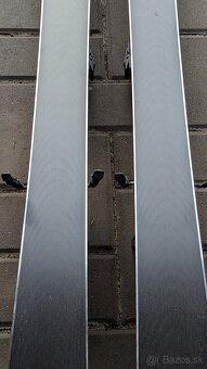 Exkluzivní švýcarské lyže ANAVON ARX, 164cm, KRÁSNÉ, 23/25 - 8