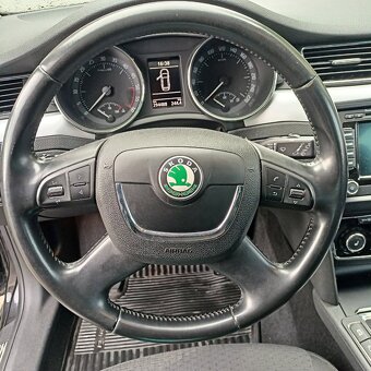 ŠKODA SUPERB 2 COMBI 2.0TDI 125KW - 8
