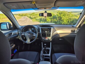 SUBARU Forester SHS 2,0D 4X4 - 8