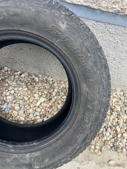 Predám pneumatiky 255/65 r17 - 8