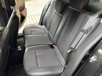 Renault Fluence 1.5 dCi 78kW 2010 - 8