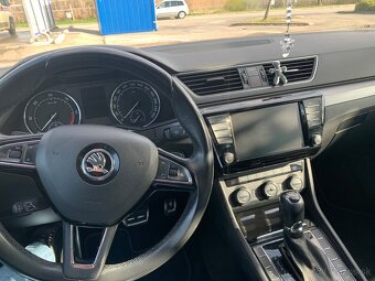 Škoda superb 2.0 TDI Style - 8