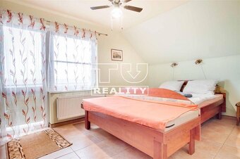 Veľký 7-izbový rodinný dvojgeneračný dom s garážou,... - 8