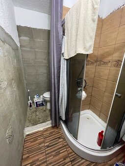 2-izb. byt, 54 m2, 2 x balkón, pôvodný stav, ul. Nováckeho - 8