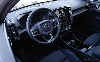 Volvo C40 Recharge Pure Electric - 8