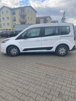 Ford Toureno - 8