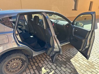 Nissan Qashqai - 8