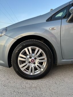 Fiat Punto 1.3 JTD 70kW r.v 2013, 189048km Bez korozie - 8