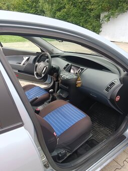 Nissan Primera 1.8 - 8