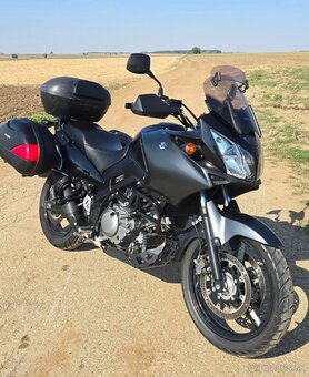 Suzuki V strom DL650 - 8