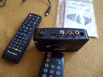 Televízor Samsung + Set-top-box DVB-T/DVB-T2 - 8
