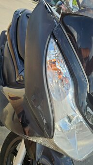 Predám skúter Honda PCX 125, 8,6kW - 8