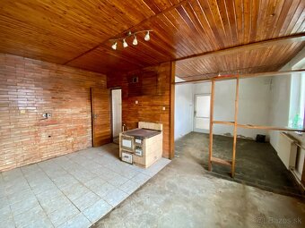 Rodinný dom s veľkým pozemkom – Drienovská Nová Ves - 8