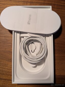 iPhone 16 Pro 512 GB púštny titán - 8